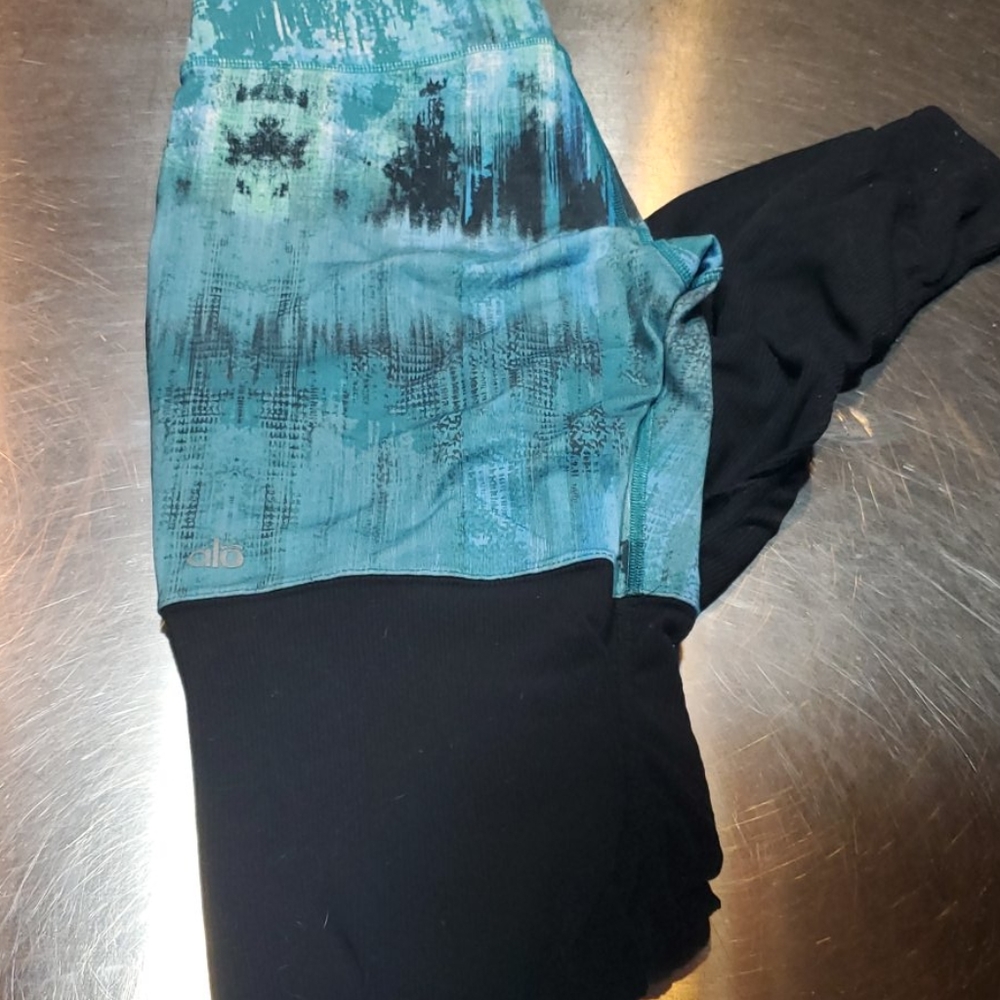 Alo Goddess leggings
